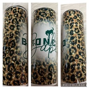Brand new 20 ounce metal Tumblr with straw bronco